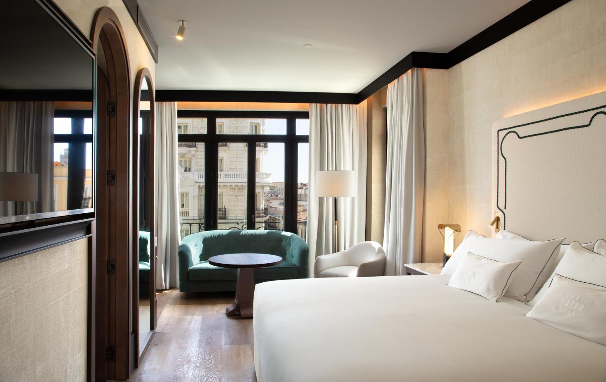 Hotel Montera Madrid, Curio Collection By Hilton Экстерьер фото